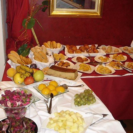 Hotel Iris Granollers Ngoại thất bức ảnh