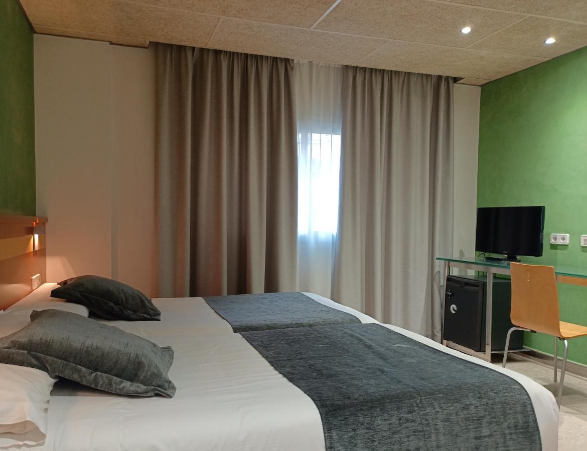 Hotel Iris Granollers Ngoại thất bức ảnh