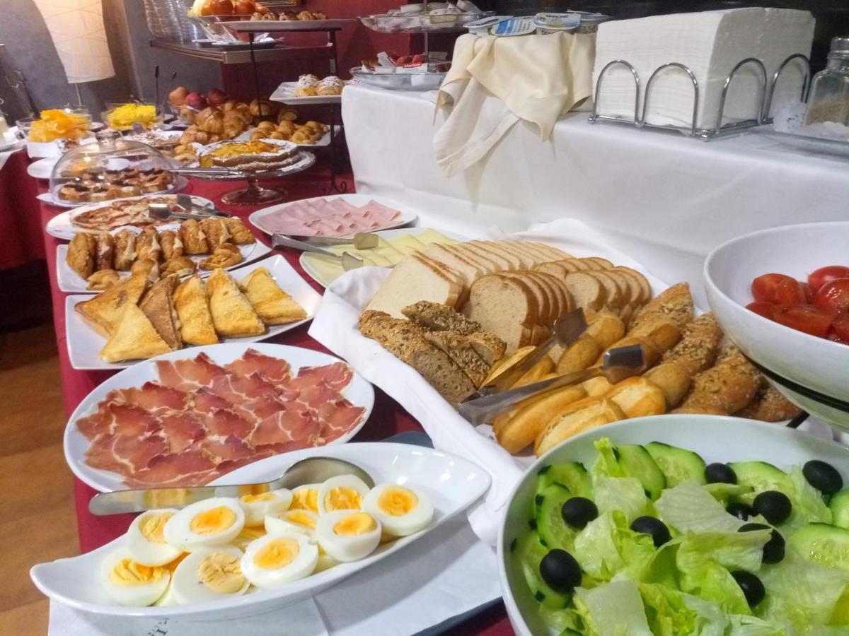 Hotel Iris Granollers Ngoại thất bức ảnh