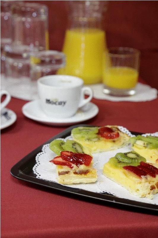 Hotel Iris Granollers Ngoại thất bức ảnh